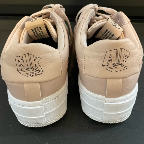 NIKE Air Force 1 “Pixel” in blush pink - Picture 9 of 12